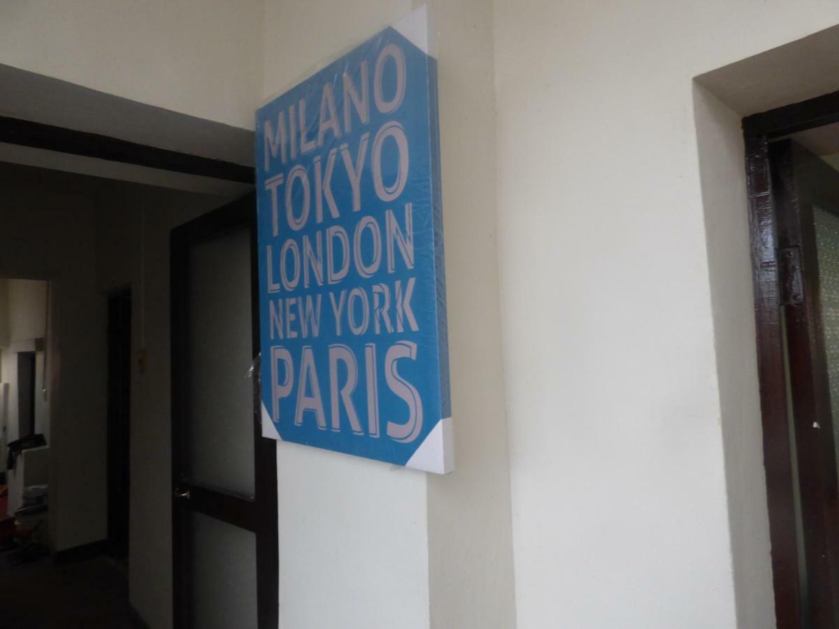 The Grasshopper Hostels Av Alta 쿠스코 외부 사진