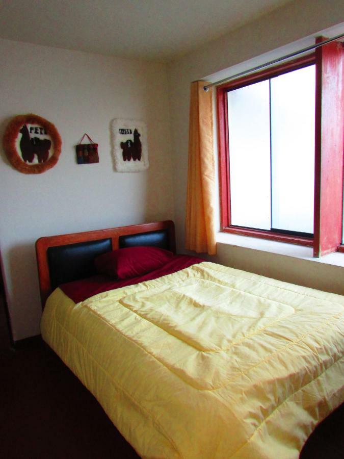 The Grasshopper Hostels Av Alta 쿠스코 외부 사진