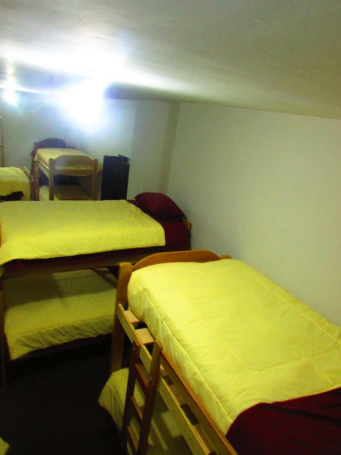 The Grasshopper Hostels Av Alta 쿠스코 외부 사진