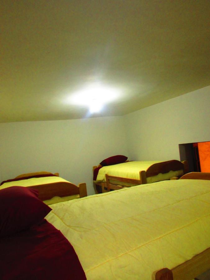 The Grasshopper Hostels Av Alta 쿠스코 외부 사진